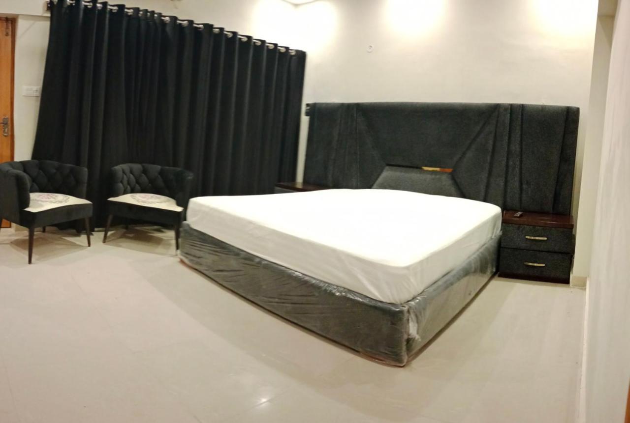 Hayat Grand Guest House 이슬라마바드 외부 사진
