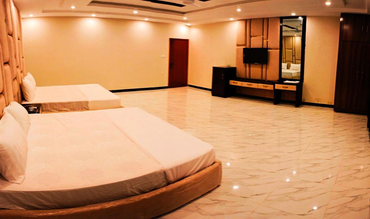 Hayat Grand Guest House 이슬라마바드 외부 사진