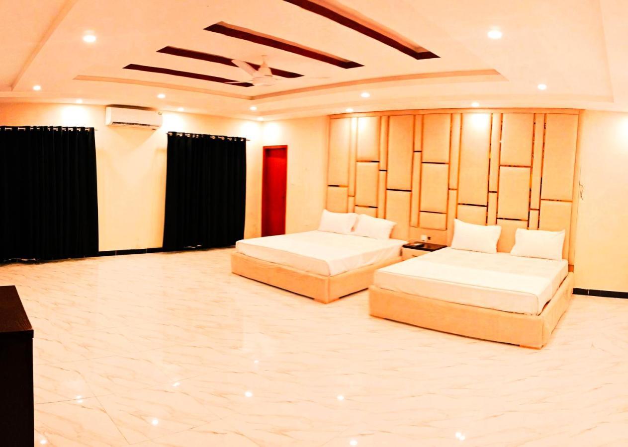 Hayat Grand Guest House 이슬라마바드 외부 사진