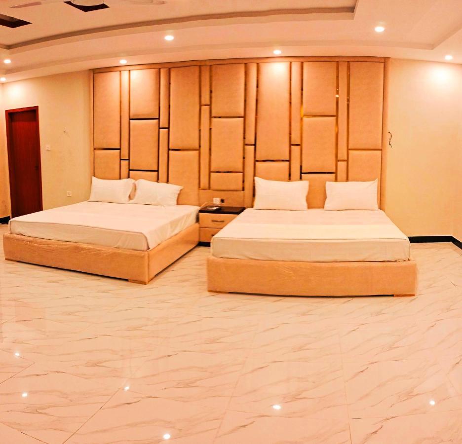 Hayat Grand Guest House 이슬라마바드 외부 사진