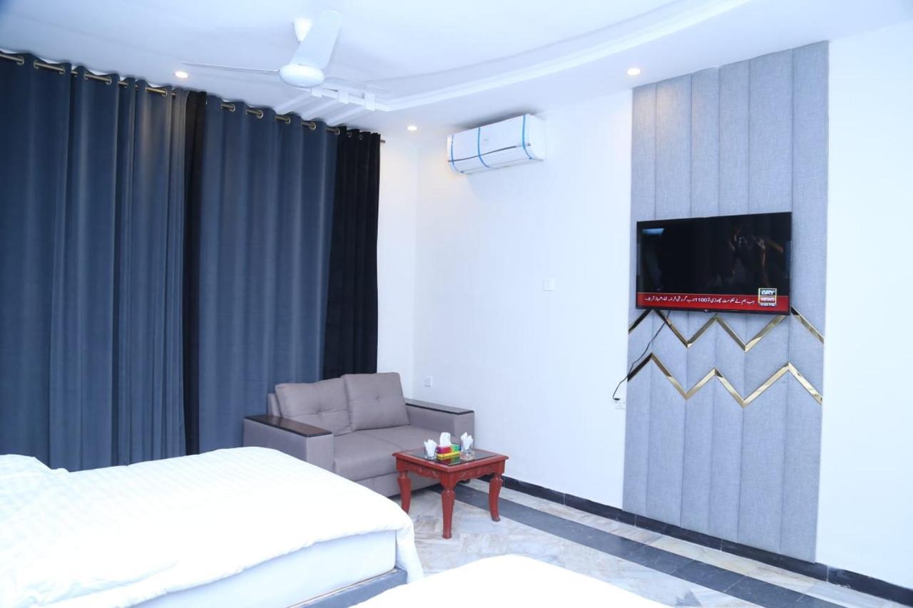 Hayat Grand Guest House 이슬라마바드 외부 사진