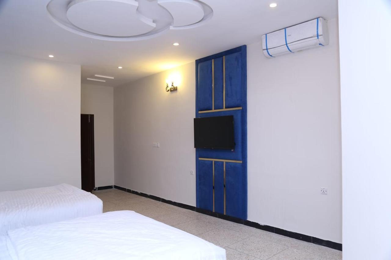 Hayat Grand Guest House 이슬라마바드 외부 사진