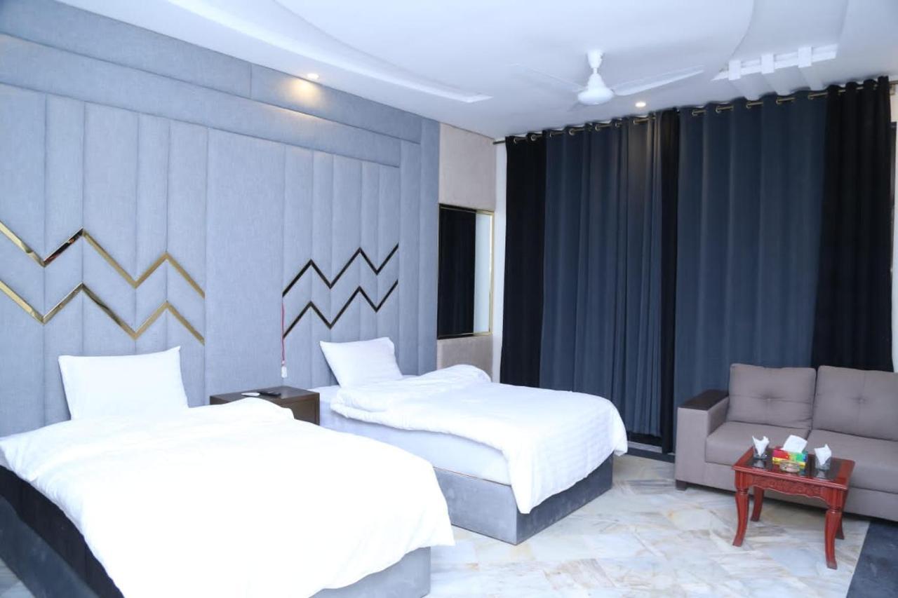 Hayat Grand Guest House 이슬라마바드 외부 사진