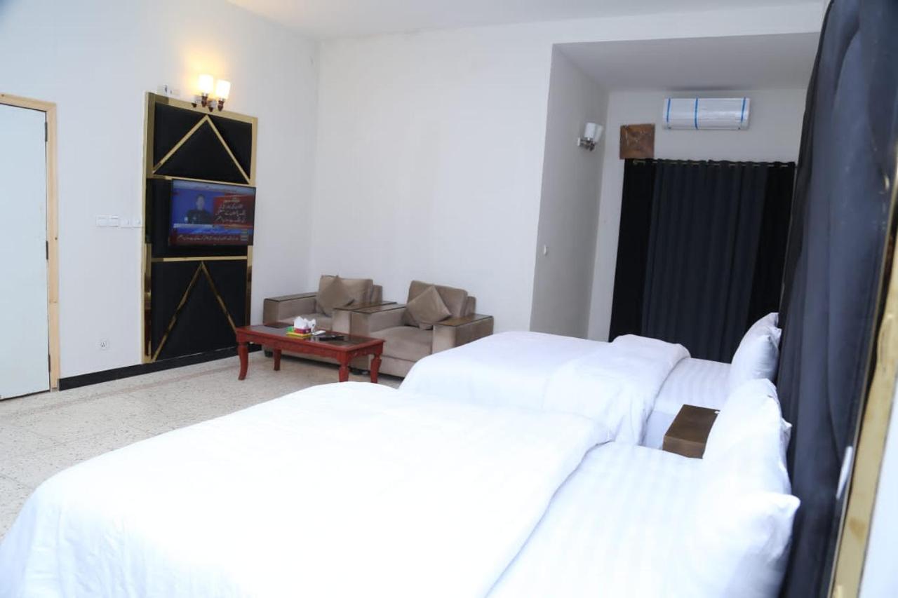 Hayat Grand Guest House 이슬라마바드 외부 사진