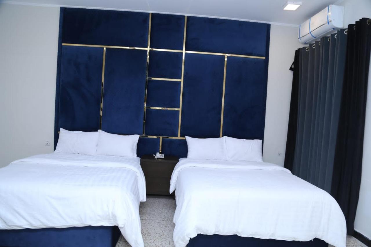 Hayat Grand Guest House 이슬라마바드 외부 사진